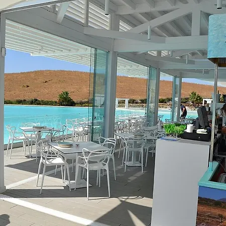 Al-114 - - Alcazaba Lagoon 2 Bed Apartment