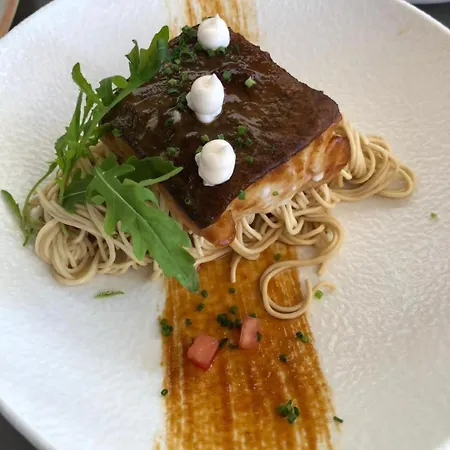 Al-114 - - Alcazaba Lagoon 2 Bed *