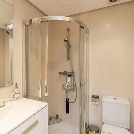 Al-114 - - Alcazaba Lagoon 2 Bed Apartment *