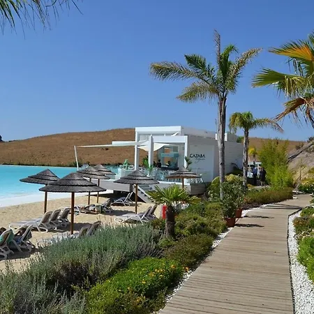 Al-114 - - Alcazaba Lagoon 2 Bed * Estepona